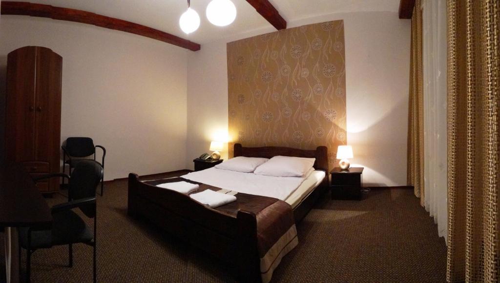 Hotel Junior Zamość Habitación foto